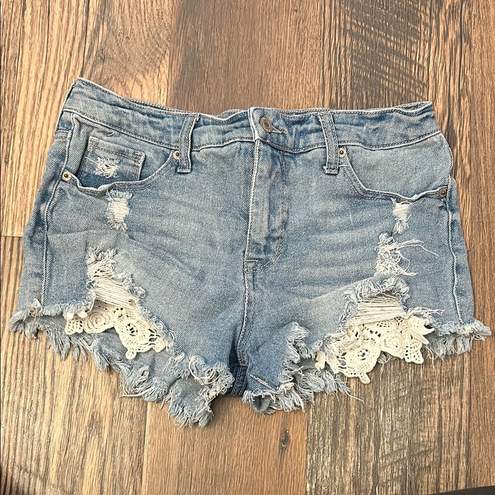 Ripped jeans shorts